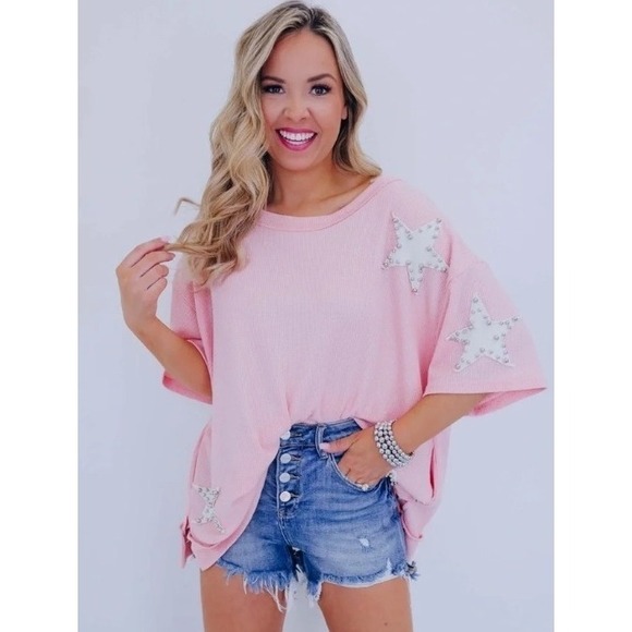 Boutique Plus Tops - Bluevelvet Pink Waffle Knit Beaded Star Patch Oversized Tee NWT S